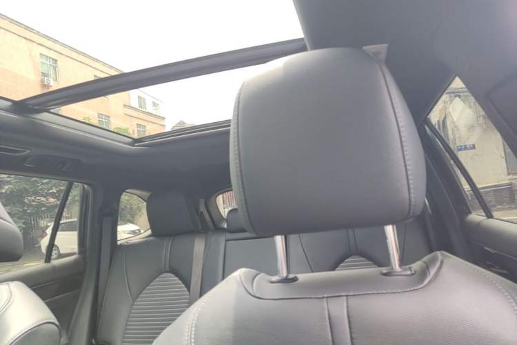 Used Toyota Crown Kluger 2022 2.5L HEV Four-Wheel Drive Luxury Edition Headliner