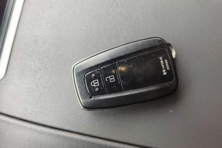 Used Toyota Crown Kluger 2022 2.5L HEV Four-Wheel Drive Elite Edition Interior 1