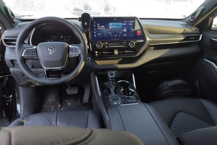 Used Toyota Crown Kluger 2022 2.0T Four-Wheel Drive Prestige Edition Interior 2