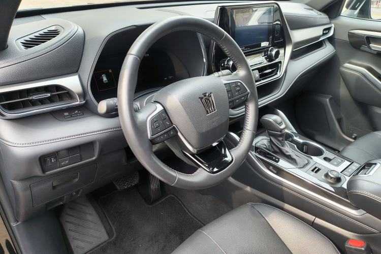 Used Toyota Crown Kluger 2022 2.0T Four-Wheel Drive Enjoyment Edition Interior 2