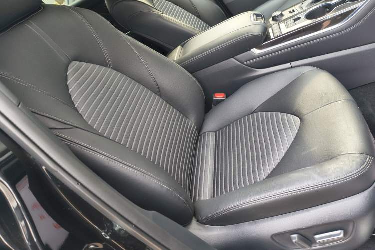 Used Toyota Crown Kluger 2022 2.0T Four-Wheel Drive Enjoyment Edition Interior 9