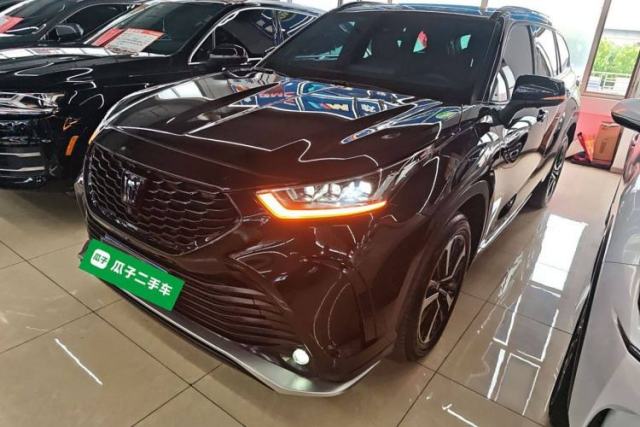 Ojetý Toyota Crown Kluger 2022 2.0T Four-Wheel Drive Prestige Edition