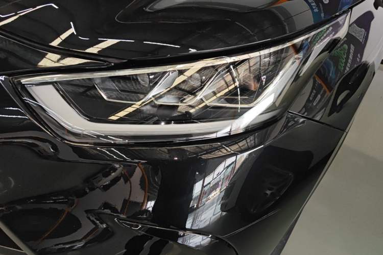 Used Toyota Crown Kluger 2022 2.5L HEV Four-Wheel Drive Flagship Edition Left Front Headlight
