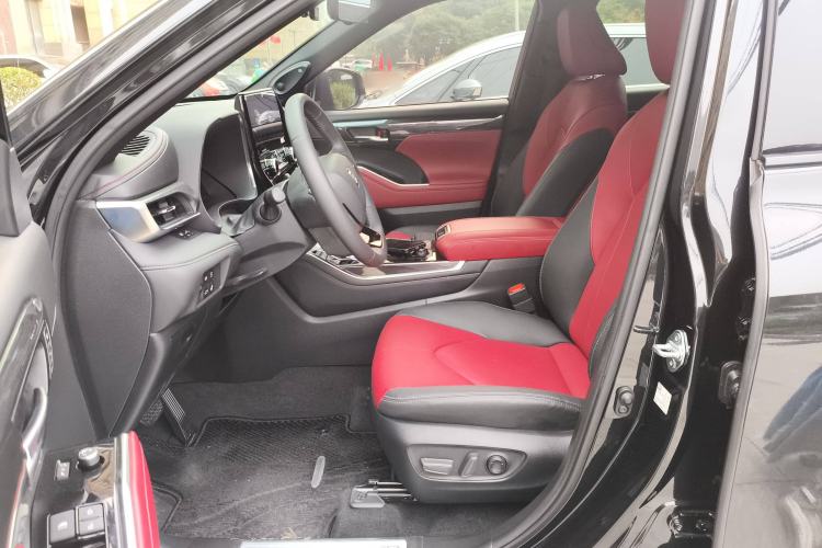 Used Toyota Crown Kluger 2022 2.0T Four-Wheel Drive Jingzun Edition Left Front Seat