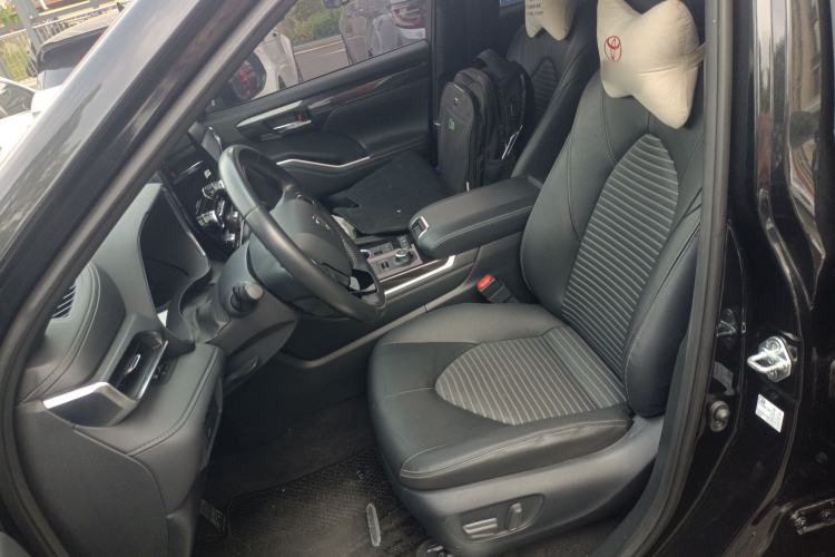 Used Toyota Crown Kluger 2022 2.0T Four-Wheel Drive Prestige Edition Left Front Seat