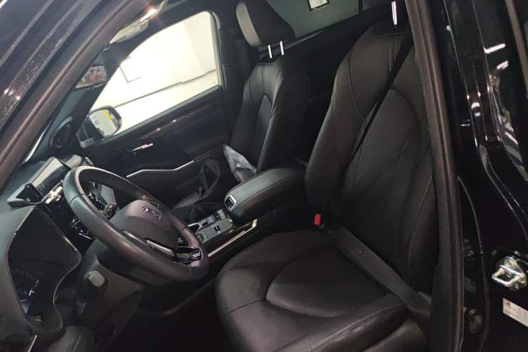 Used Toyota Crown Kluger 2022 2.5L HEV Four-Wheel Drive Flagship Edition Left Front Seat