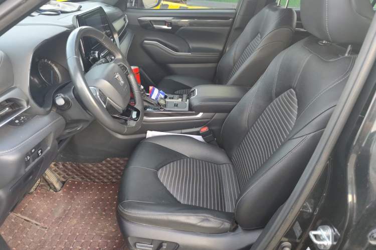 Used Toyota Crown Kluger 2022 2.5L HEV Four-Wheel Drive Luxury Edition Left Front Seat