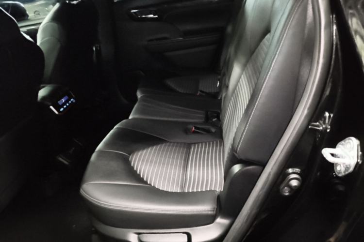 Used Toyota Crown Kluger 2022 2.5L HEV Four-Wheel Drive Premium Edition Left Rear Seat