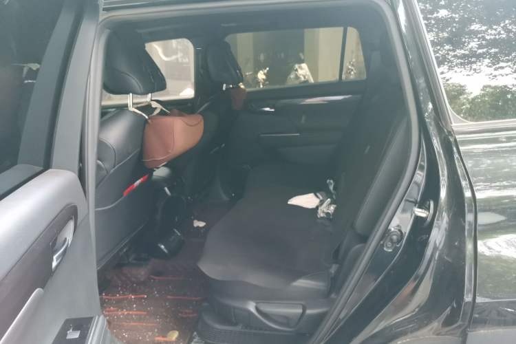 Used Toyota Crown Kluger 2022 2.5L HEV Four-Wheel Drive Premium Edition Left Rear Seat
