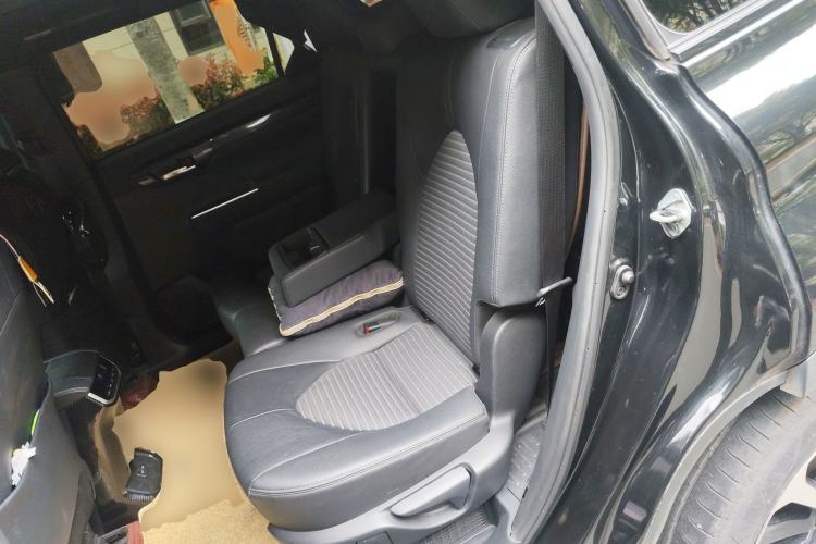 Used Toyota Crown Kluger 2022 2.5L HEV Four-Wheel Drive Premium Edition Left Rear Seat