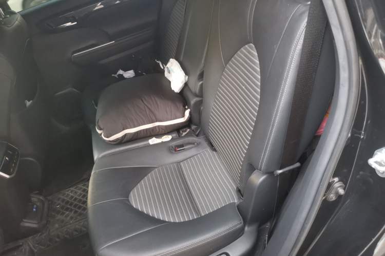 Used Toyota Crown Kluger 2022 2.5L HEV Four-Wheel Drive Premium Edition Left Rear Seat