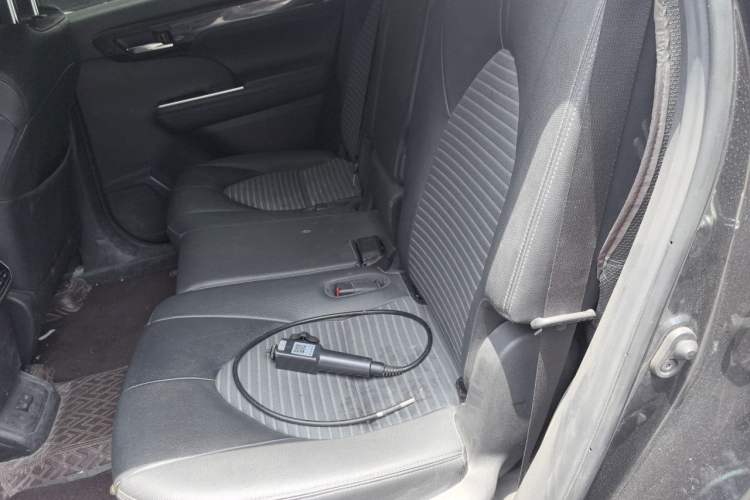 Used Toyota Crown Kluger 2022 2.5L HEV Four-Wheel Drive Premium Edition Left Rear Seat