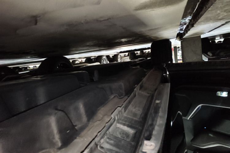 Used Toyota Crown Kluger 2022 2.5L HEV Four-Wheel Drive Premium Edition Left Side Sill
