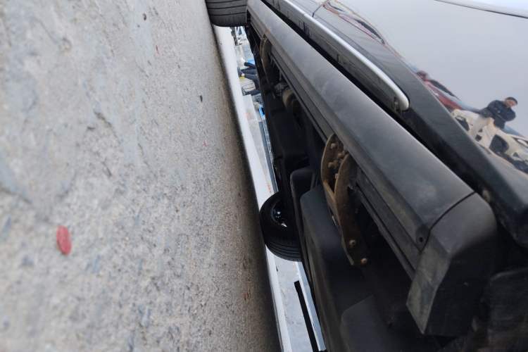 Used Toyota Crown Kluger 2022 2.5L HEV Four-Wheel Drive Luxury Edition Left Side Sill