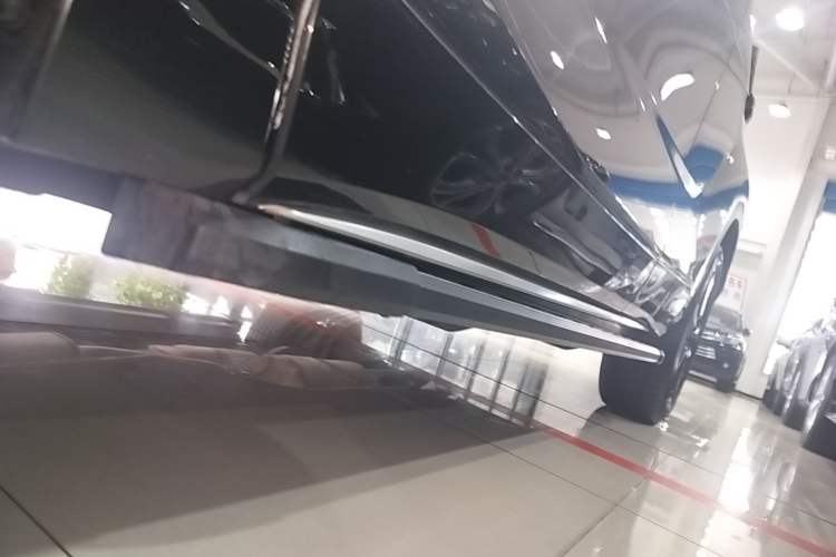 Used Toyota Crown Kluger 2022 2.0T Four-Wheel Drive Enjoyment Edition Left Side Sill