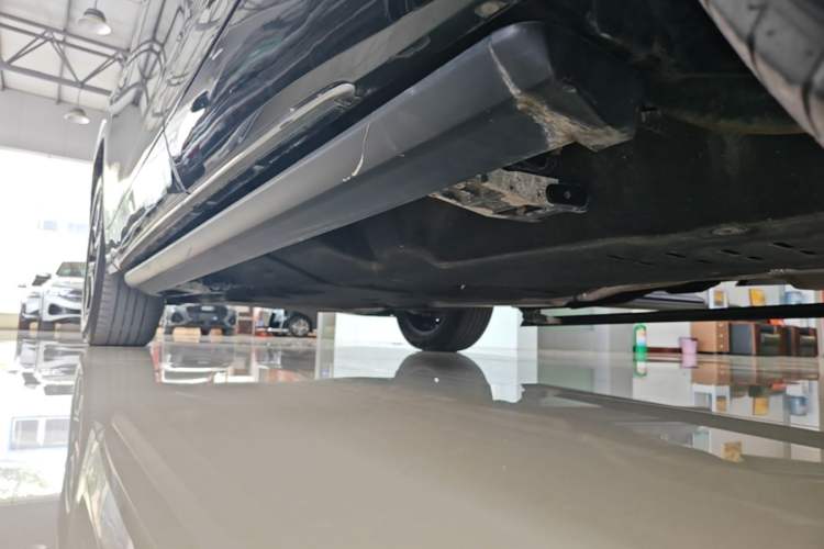 Used Toyota Crown Kluger 2022 2.0T Four-Wheel Drive Enjoyment Edition Left Side Sill