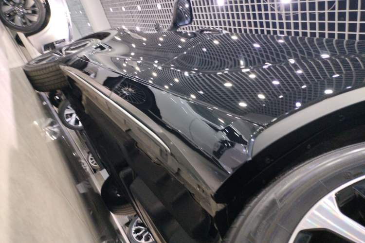 Used Toyota Crown Kluger 2022 2.5L HEV Four-Wheel Drive Flagship Edition Left Side Sill