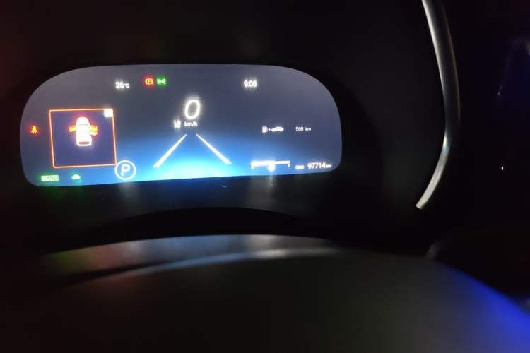 Used Toyota Crown Kluger 2022 2.5L HEV Four-Wheel Drive Premium Edition Odometer Close Up