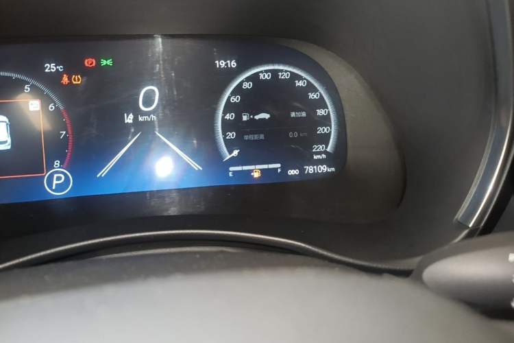 Used Toyota Crown Kluger 2022 2.0T Four-Wheel Drive Prestige Edition Odometer Close Up