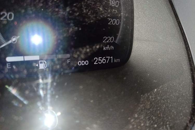 Used Toyota Crown Kluger 2022 2.0T Four-Wheel Drive Enjoyment Edition Odometer Close Up