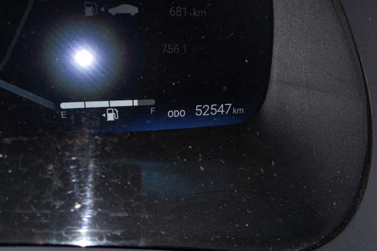 Used Toyota Crown Kluger 2022 2.5L HEV Four-Wheel Drive Premium Edition Odometer Close Up