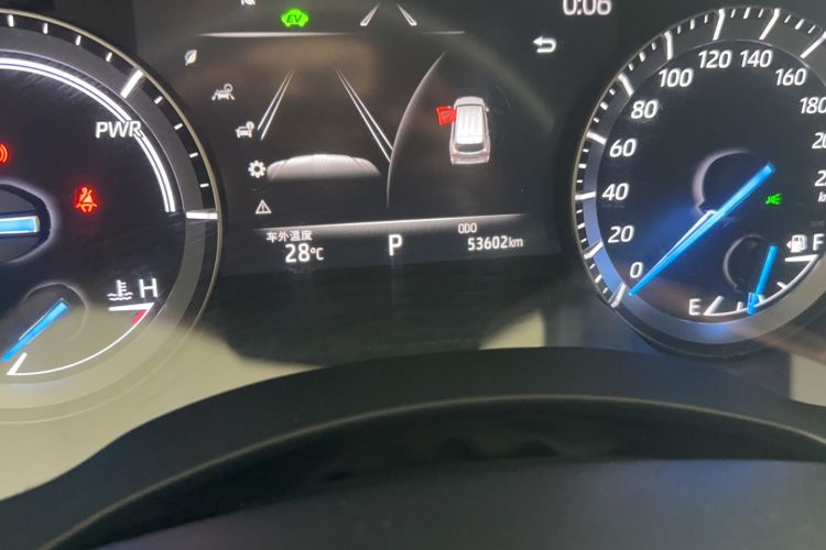 Used Toyota Crown Kluger 2022 2.5L HEV Four-Wheel Drive Luxury Edition Odometer Close Up