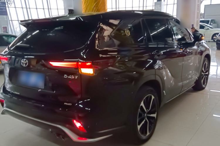 Used Toyota Crown Kluger 2022 2.0T Four-Wheel Drive Prestige Edition Rear Right 45 Deg
