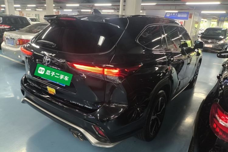 Used Toyota Crown Kluger 2022 2.0T Four-Wheel Drive Prestige Edition Rear Right 45 Deg
