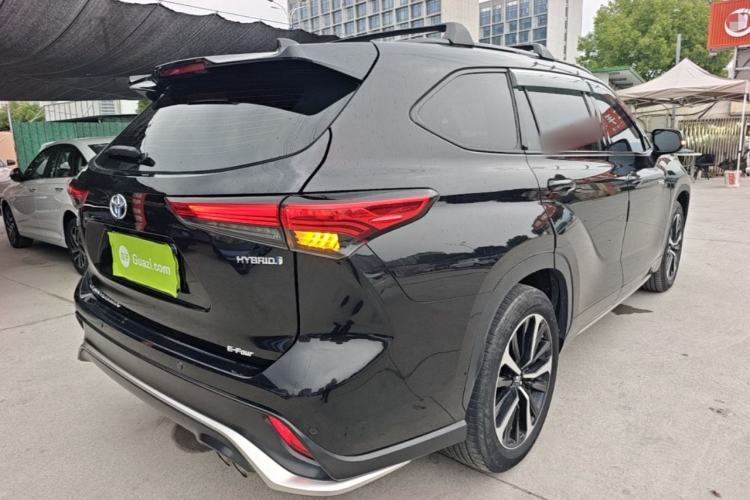 Used Toyota Crown Kluger 2022 2.5L HEV Four-Wheel Drive Luxury Edition Rear Right 45 Deg