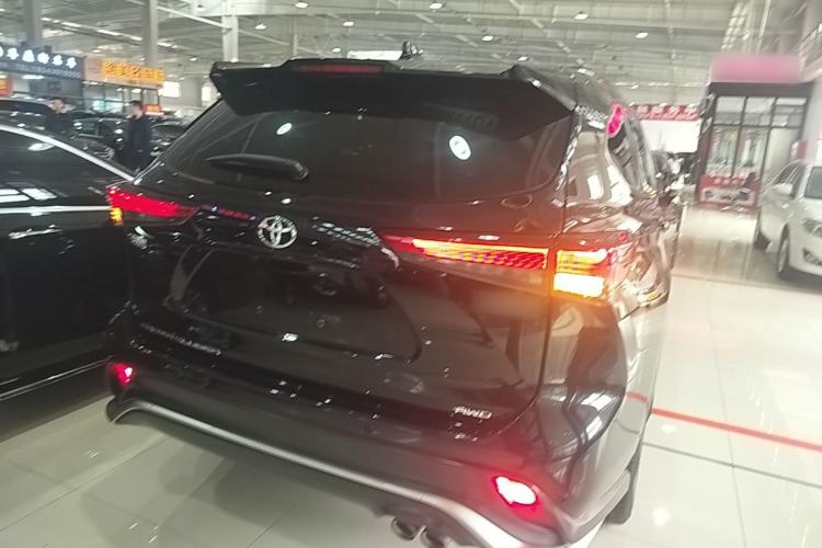 Used Toyota Crown Kluger 2022 2.0T Four-Wheel Drive Enjoyment Edition Rear Right 45 Deg