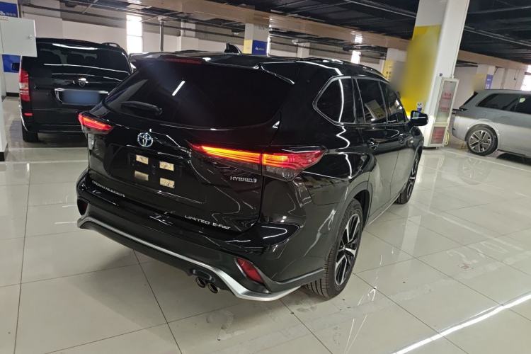 Used Toyota Crown Kluger 2022 2.5L HEV Four-Wheel Drive Flagship Edition Rear Right 45 Deg