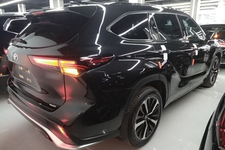 Used Toyota Crown Kluger 2022 2.0T Four-Wheel Drive Prestige Edition Rear Right 45 Deg