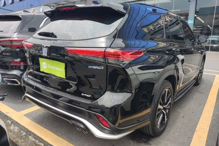 Used Toyota Crown Kluger 2022 2.5L HEV Four-Wheel Drive Luxury Edition Rear Right 45 Deg