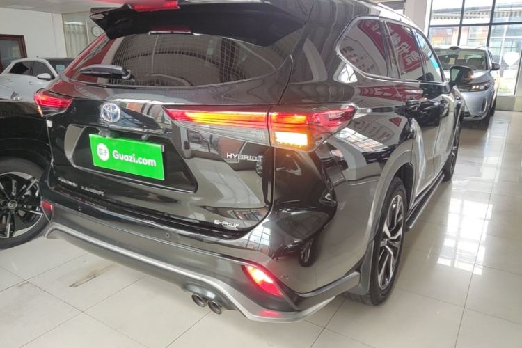 Used Toyota Crown Kluger 2022 2.5L HEV Four-Wheel Drive Premium Edition Rear Right 45 Deg