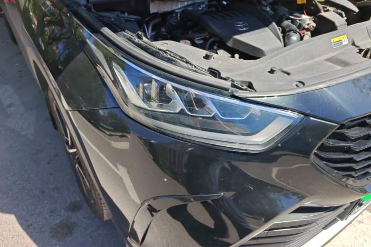 Used Toyota Crown Kluger 2022 2.0T Four-Wheel Drive Prestige Edition Right Front Headlight
