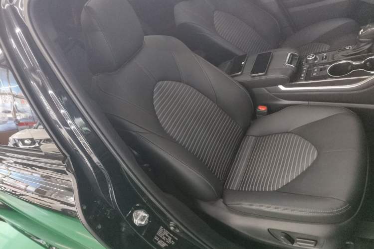 Used Toyota Crown Kluger 2022 2.0T Four-Wheel Drive Prestige Edition Right Front Seat