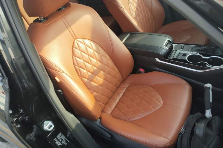 Used Toyota Crown Kluger 2022 2.5L HEV Two-Wheel Drive Entry Version Right Front Seat