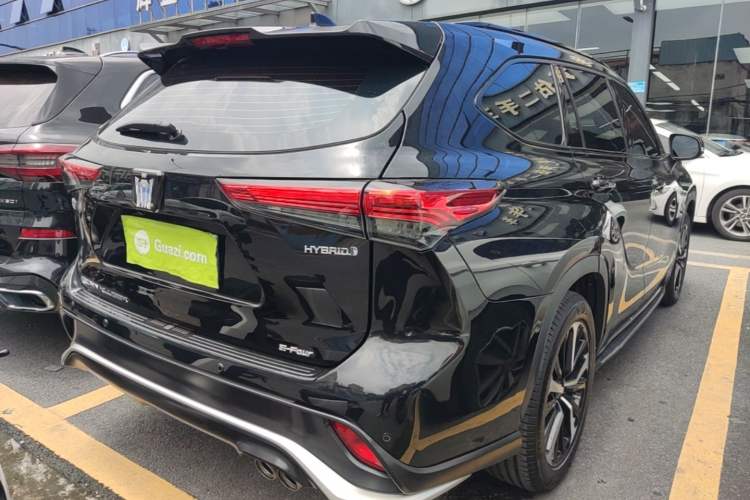 Used Toyota Crown Kluger 2022 2.5L HEV Four-Wheel Drive Luxury Edition Right Rear Taillight