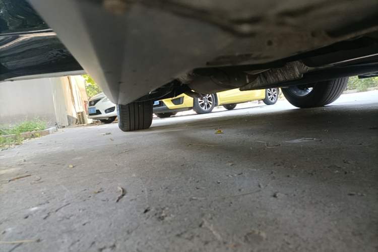 Used Toyota Crown Kluger 2022 2.0T Four-Wheel Drive Enjoyment Edition Right Side Sill