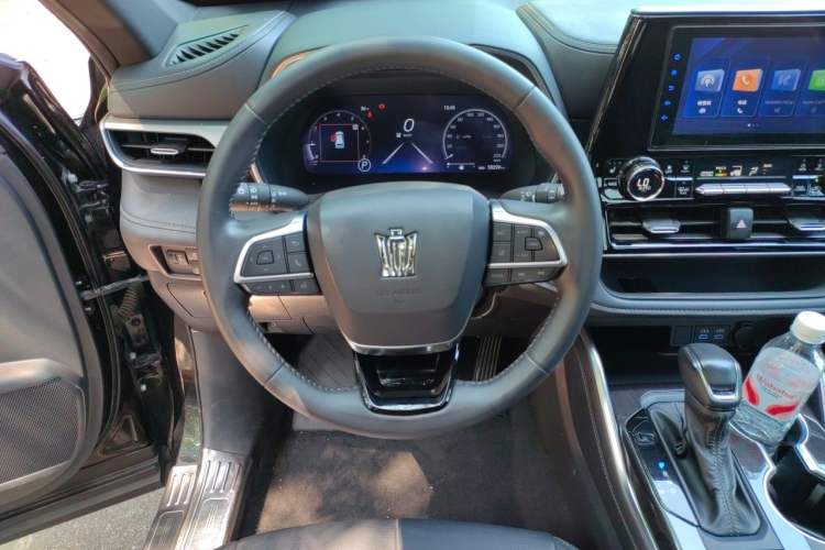 Used Toyota Crown Kluger 2022 2.0T Four-Wheel Drive Enjoyment Edition Steering Wheel