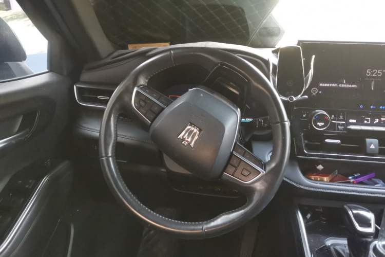 Used Toyota Crown Kluger 2022 2.5L HEV Four-Wheel Drive Premium Edition Steering Wheel