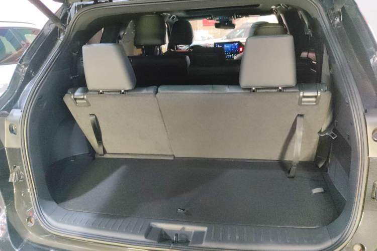 Used Toyota Crown Kluger 2022 2.5L HEV Four-Wheel Drive Premium Edition Trunk