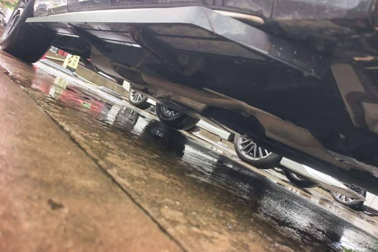 Used Toyota Crown Kluger 2022 2.5L HEV Four-Wheel Drive Premium Edition Chassis Front Right