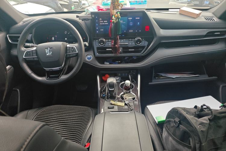 Used Toyota Crown Kluger 2022 2.5L HEV Four-Wheel Drive Premium Edition Center Console