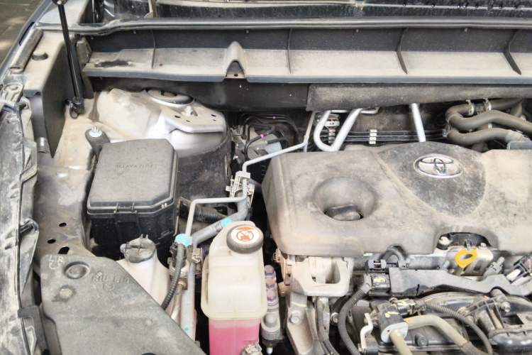 Used Toyota Crown Kluger 2022 2.5L HEV Four-Wheel Drive Premium Edition Engine Bay Right