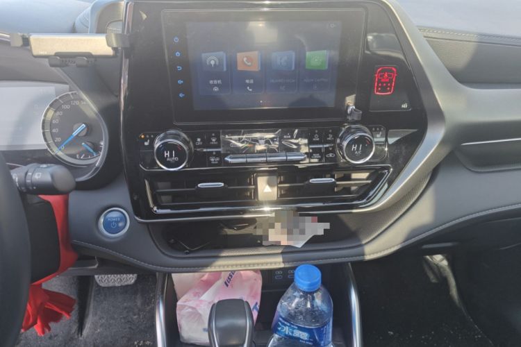 Used Toyota Crown Kluger 2022 2.5L HEV Four-Wheel Drive Luxury Edition Audio And AC Panel