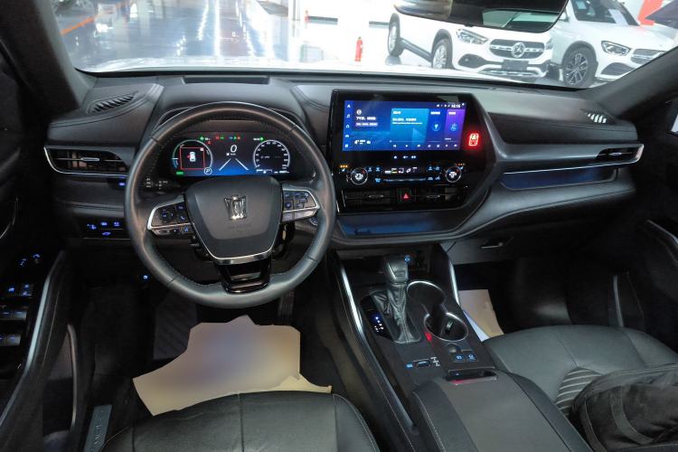 Used Toyota Crown Kluger 2022 2.5L HEV Four-Wheel Drive Premium Edition Center Console