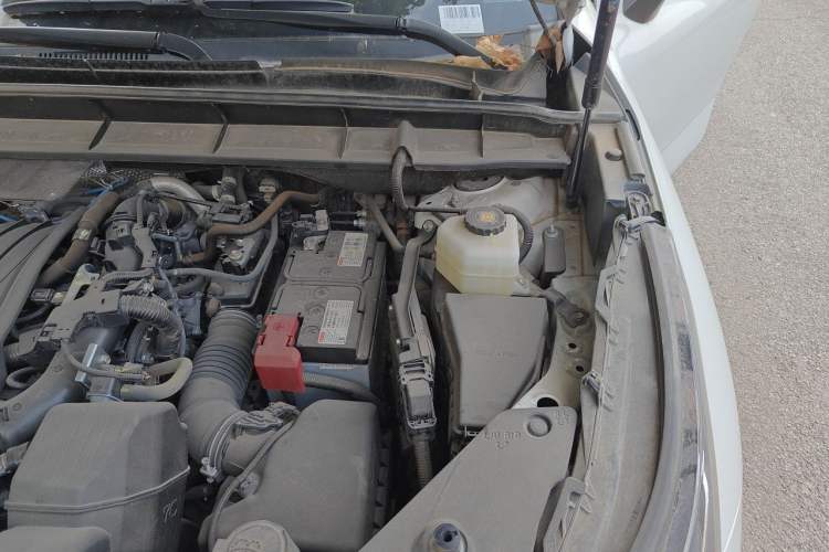 Used Toyota Crown Kluger 2022 2.0T Four-Wheel Drive Enjoyment Edition Engine Bay Left