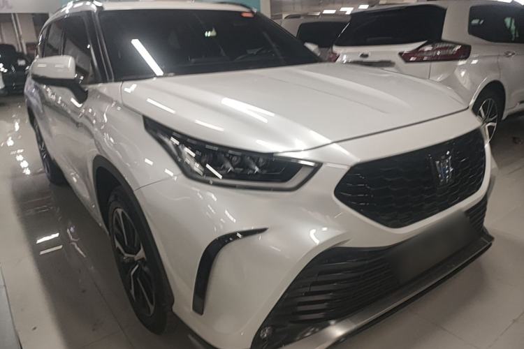 Used Toyota Crown Kluger 2022 2.5L HEV Four-Wheel Drive Luxury Edition Front Right 45 Deg
