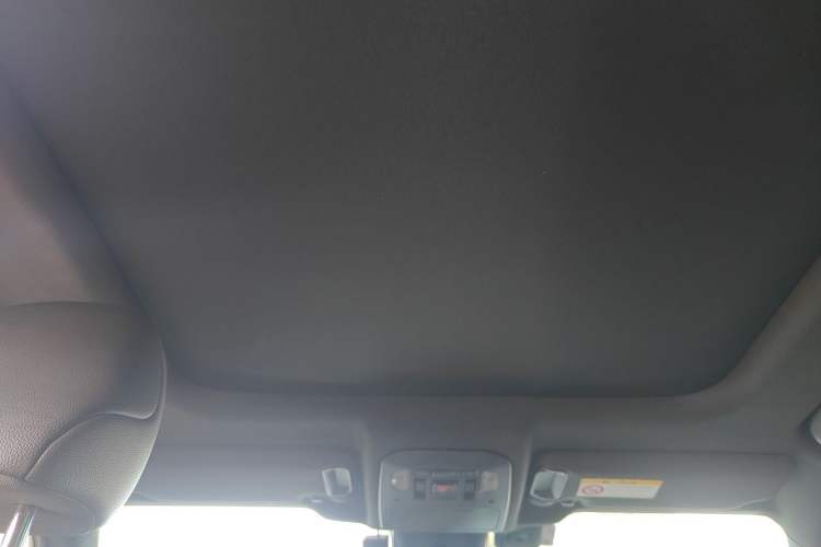 Used Toyota Crown Kluger 2022 2.0T Four-Wheel Drive Enjoyment Edition Headliner